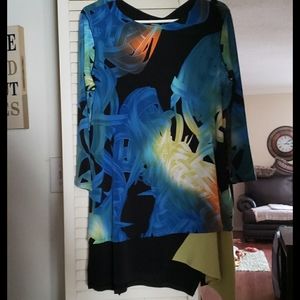 Eva Varro elegant top